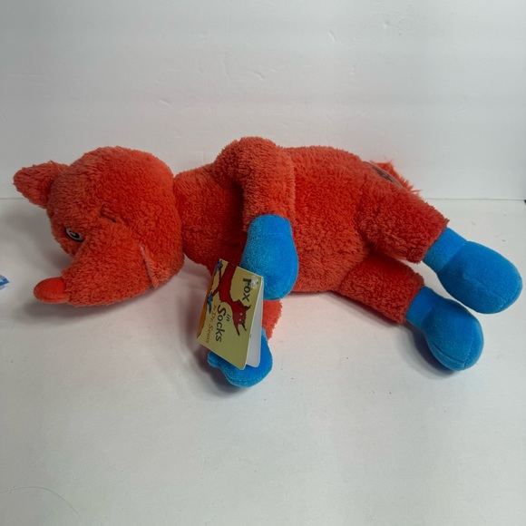 Kohls Cares plush Fox in Socks from the book, "Fox in Socks" by Dr Seuss. - Picture 9 of 16